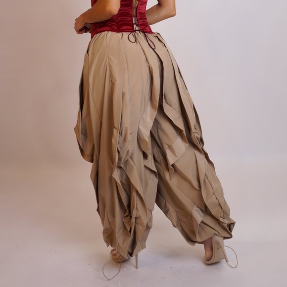 TAUPE Ruffled Pants - Picture 2 of 16